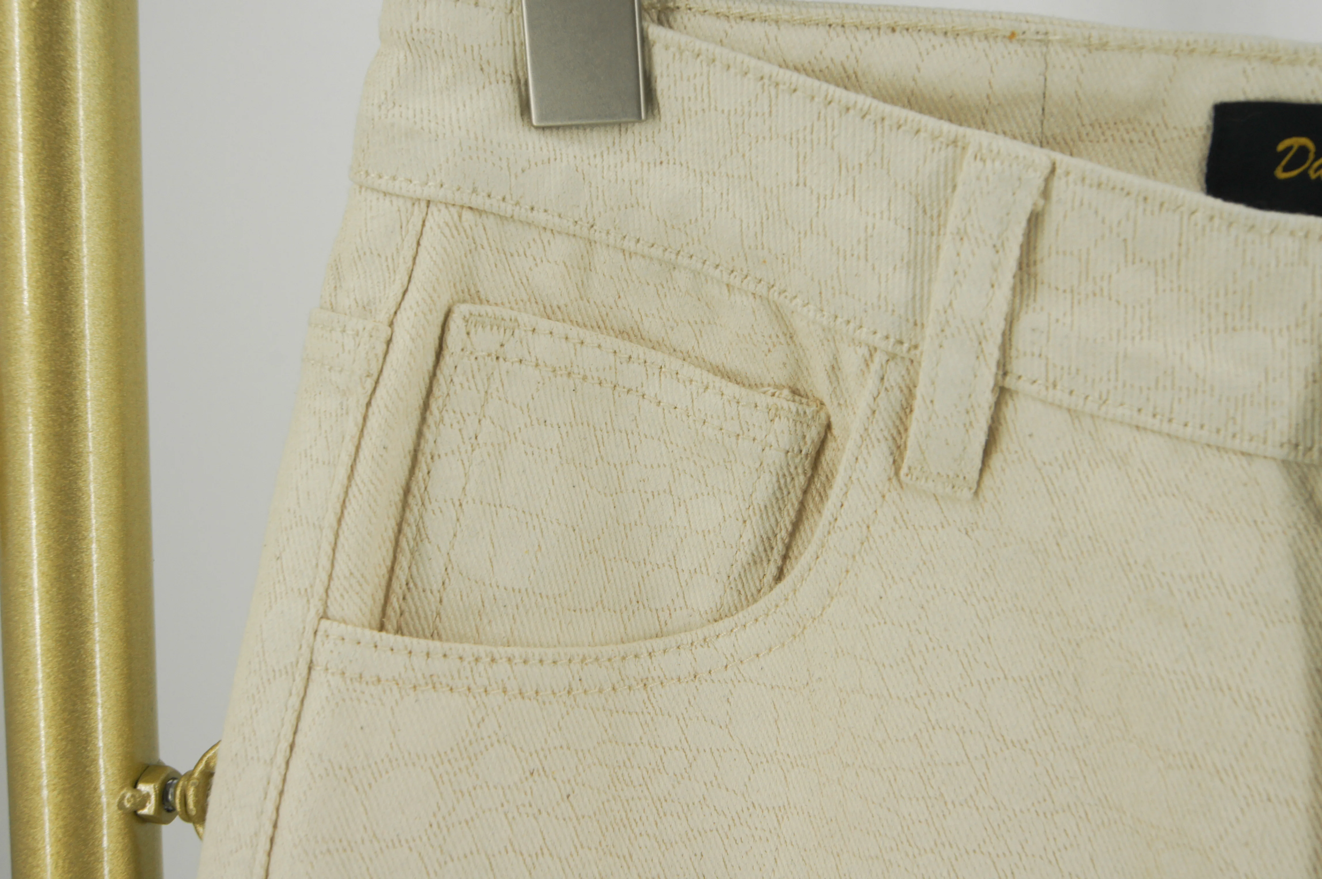 Loose and Simple Mid-to-high-waisted Women's Trousers