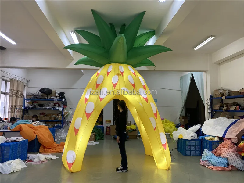 Lighting Inflatable Pineapple Shape Tent Inflatable Fruit Entrance for Advertising