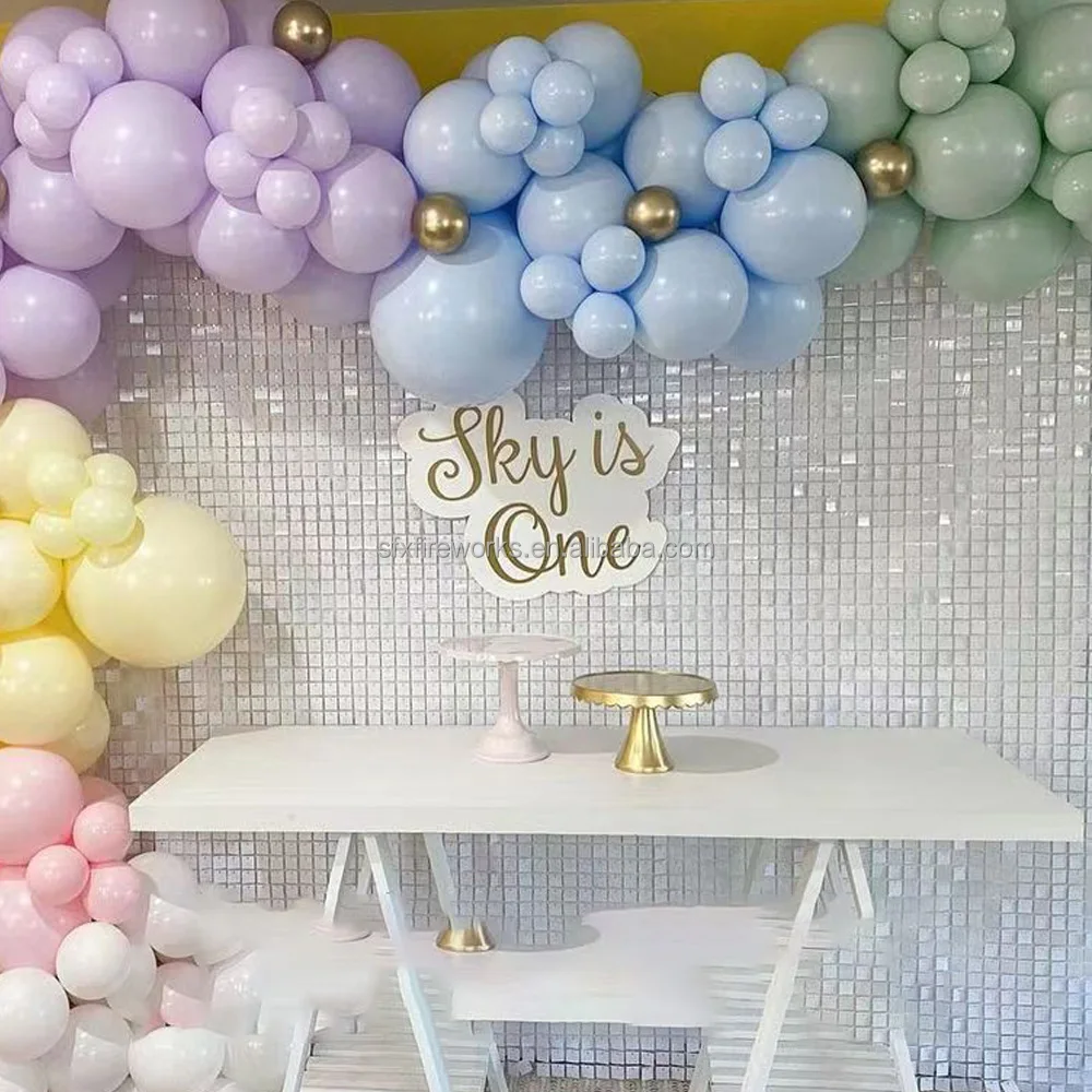 white-shimmer-wall-3