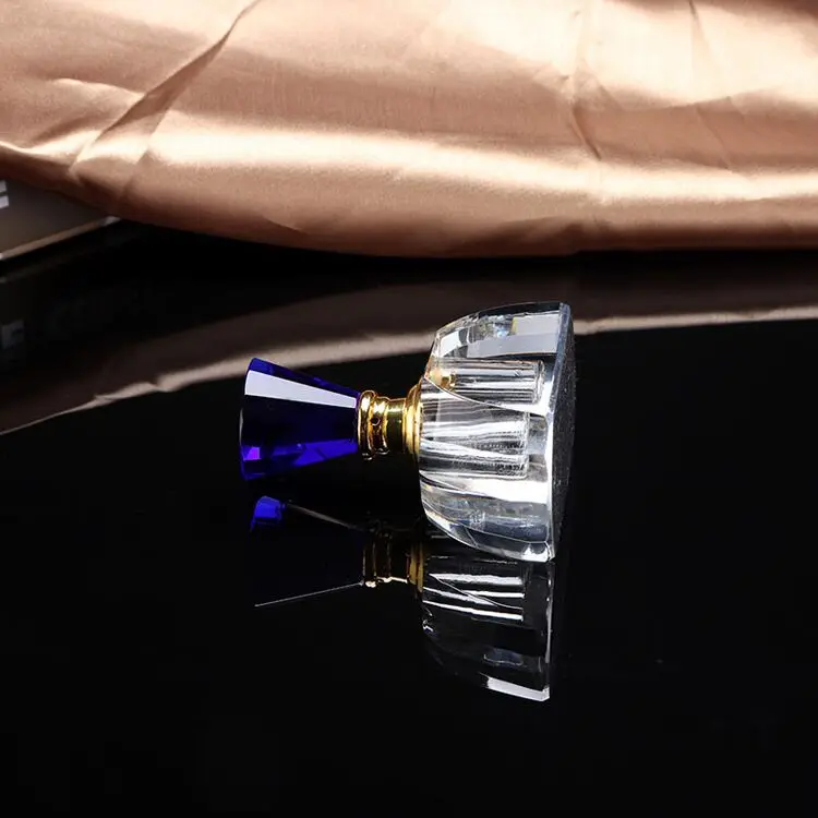 Fashion Clear Mini Car Perfume Air Fresheners Bottle Car Perfume Bottle Crystal Perfume Bottles