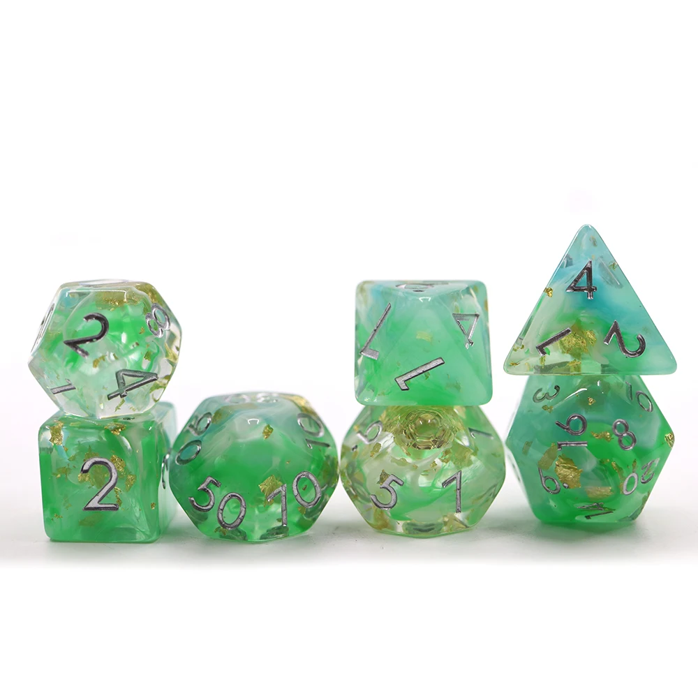 Socraíocht 7pc Sraith DND Green Swirled Résin Dís Oibhneachtaí Greamaithe Leathan D&D RPG Cluichí Meáchain