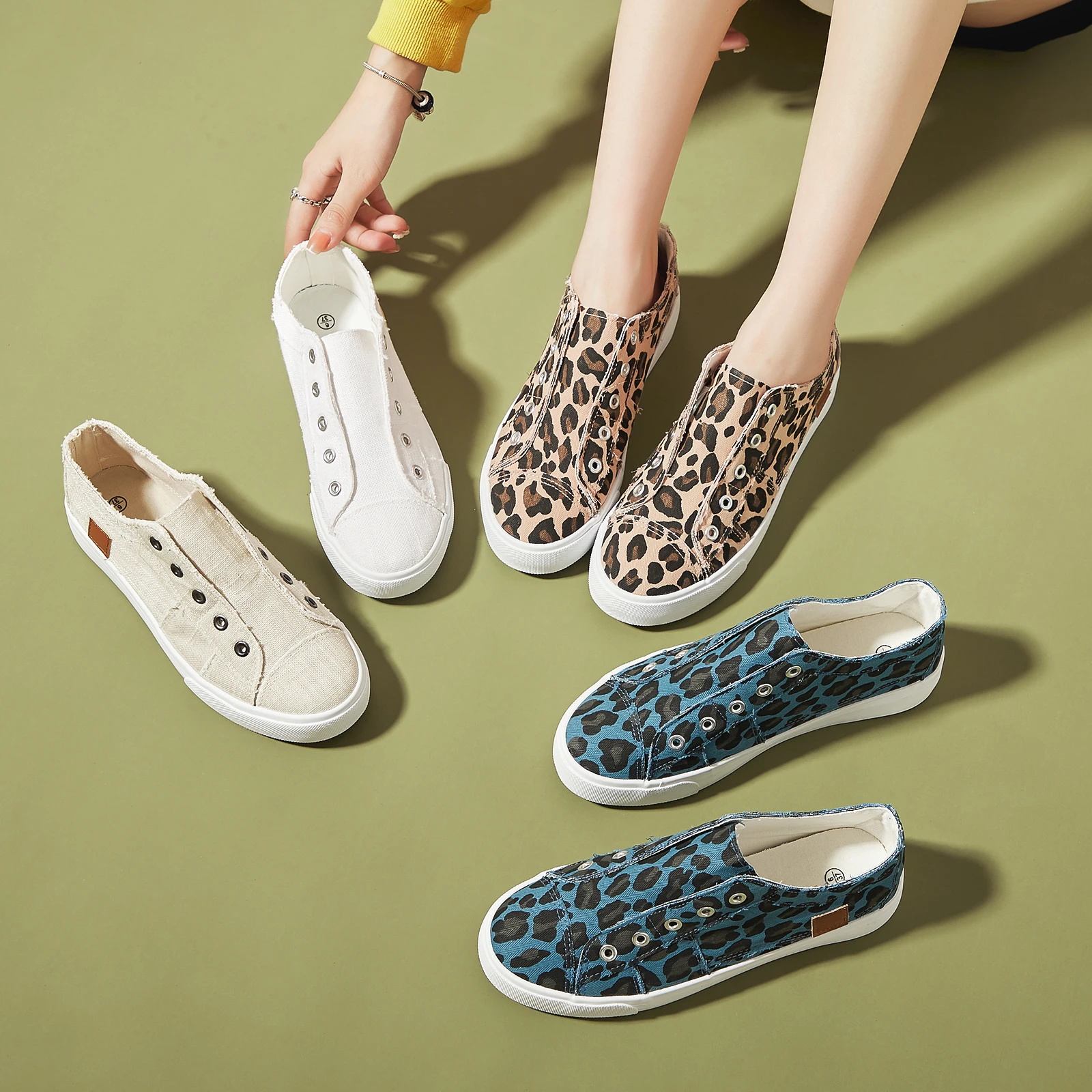 Высококачественная новая дешевая спортивная обувь, женские модные Прогулочные кроссовки, Повседневная дышащая холщовая обувь