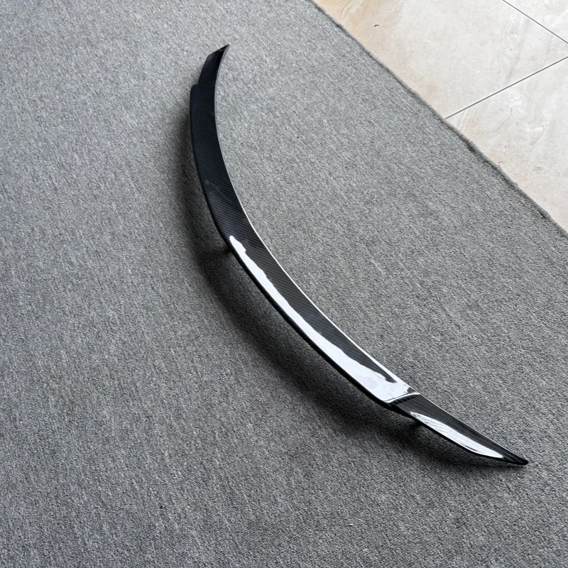 Spoiler Traseiro Pequeno para Tesla Model Y foto 5