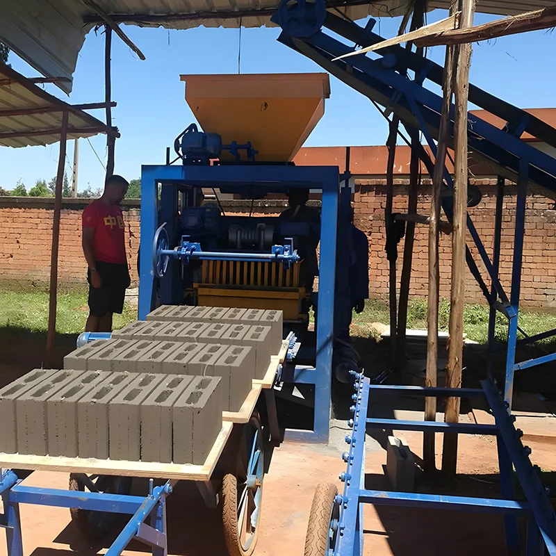 Alibaba.com: CE, BV, ISO certified brick making machinery with OEM ...