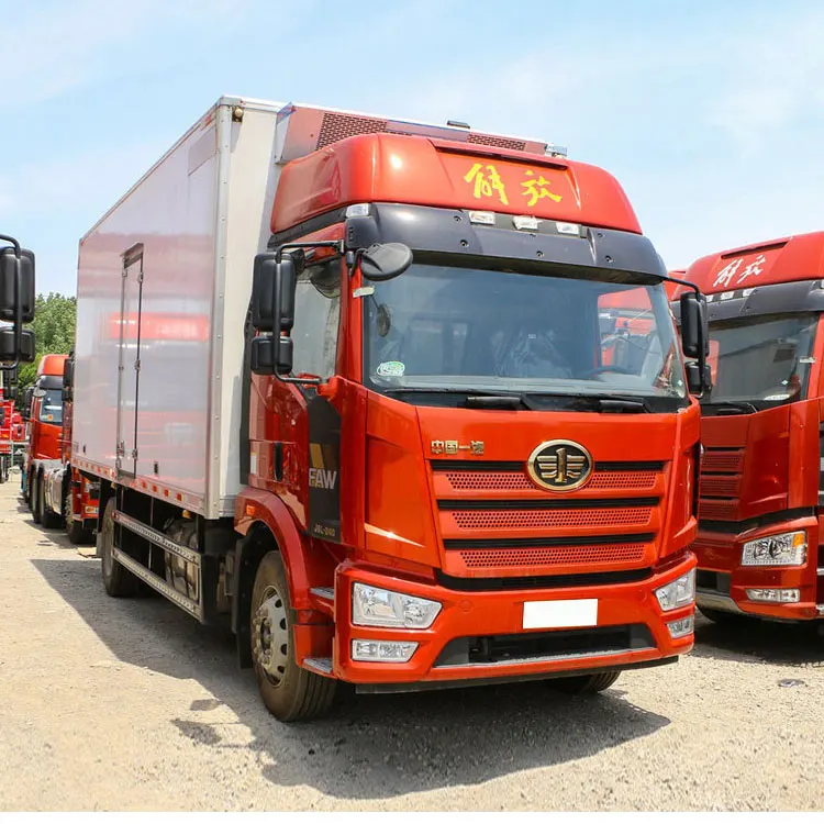 Faw Jiefang J6L 240hp 4X2 6.8m Euro 6 Refrigerated Truck  Frozen Reefer Truck Transport Frozen Faw Refrigerated Truck supplier