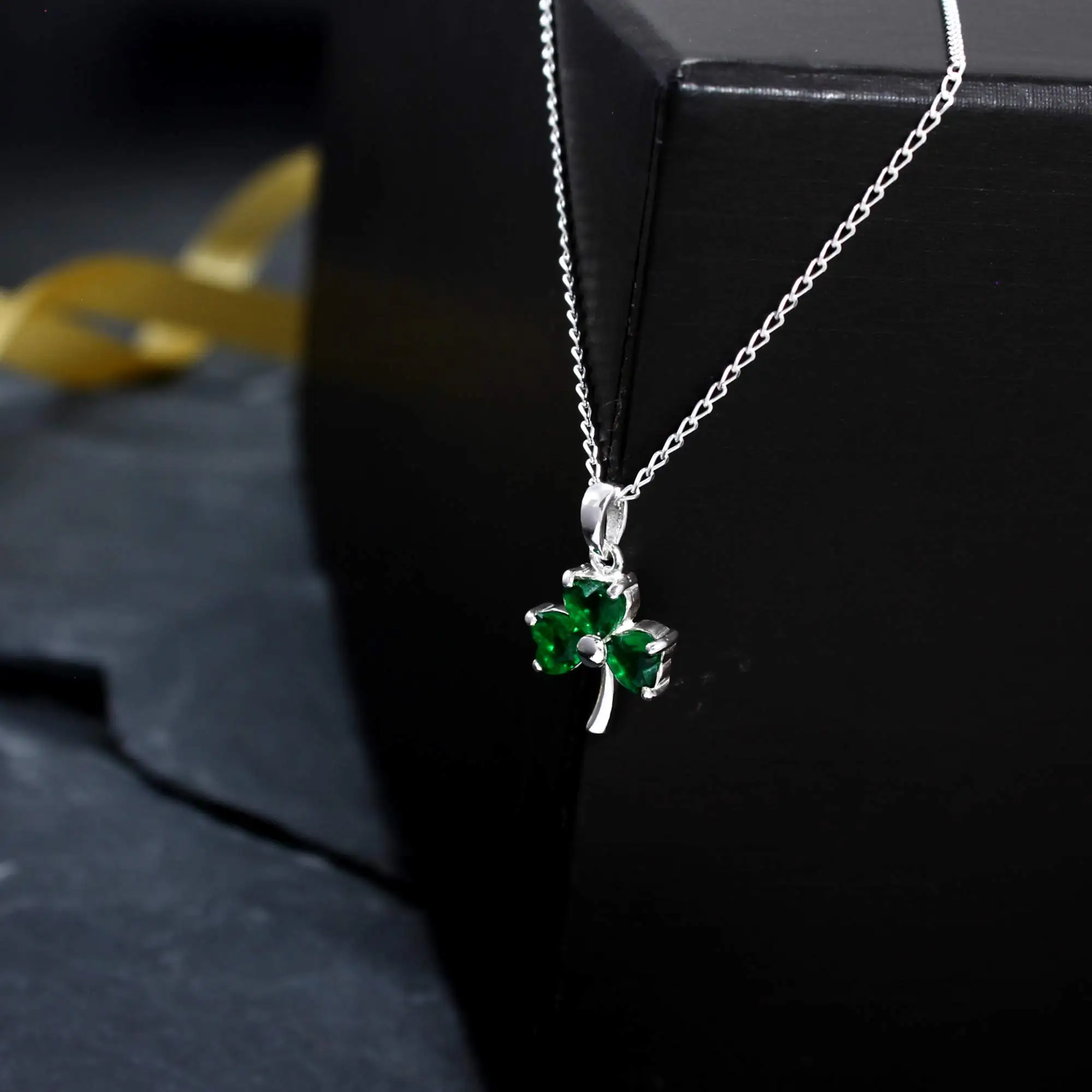 Buy 14k Tri-color 3-leaf Clover Pendant. Heart of Shamrock Lucky Online in  India 