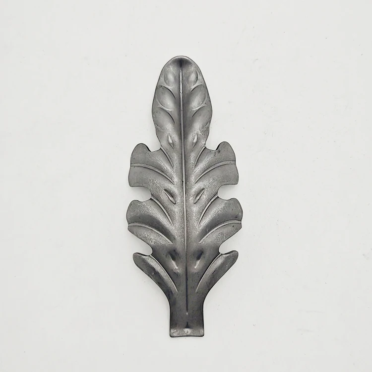 Factory Wholesale Customization Decorative Wrought Iron Gate Decorative Accessories for Farm