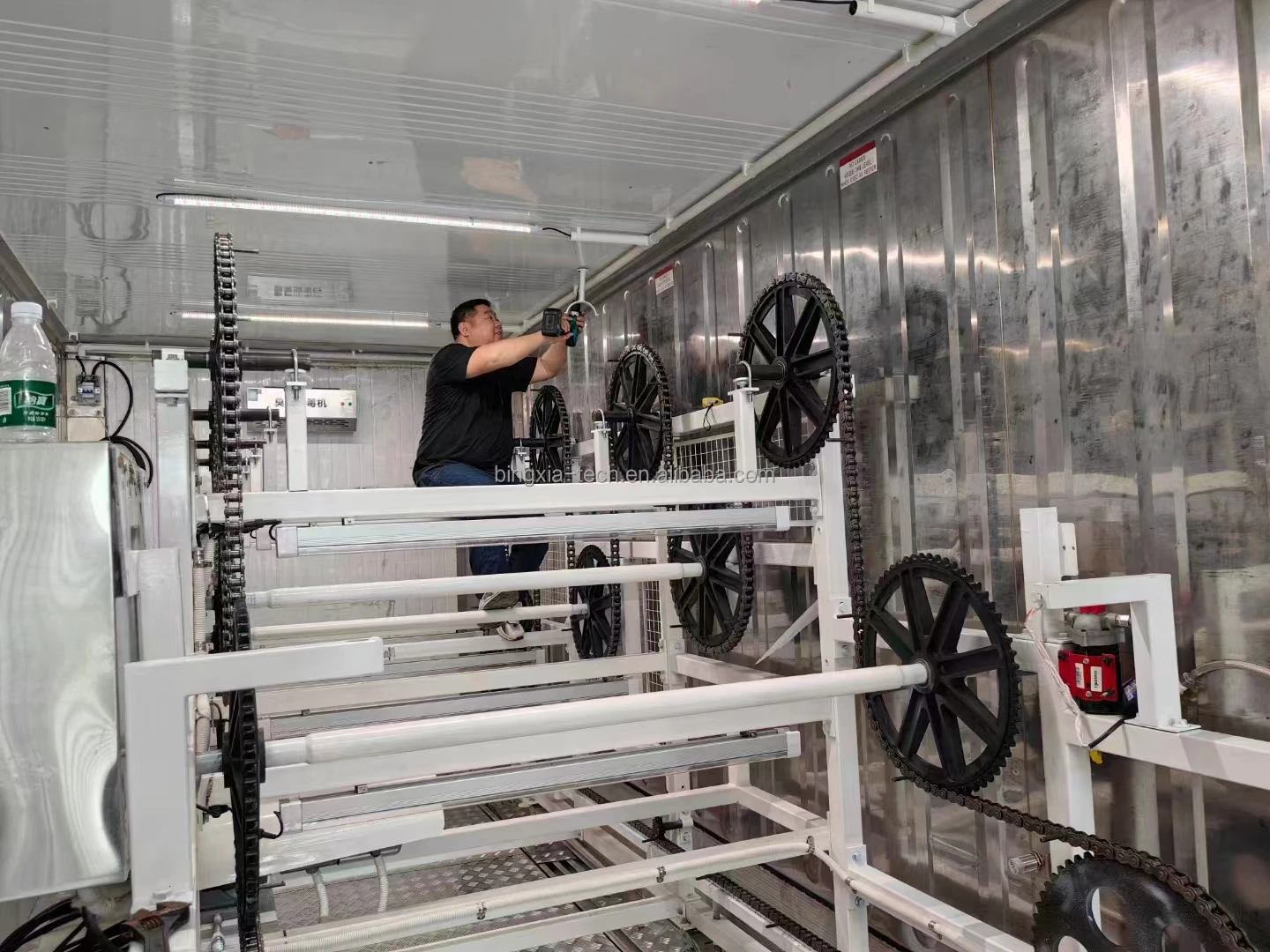 Auto Rolling Plant Rack Easy to Operate 40HQ Popular Design Rotated ...