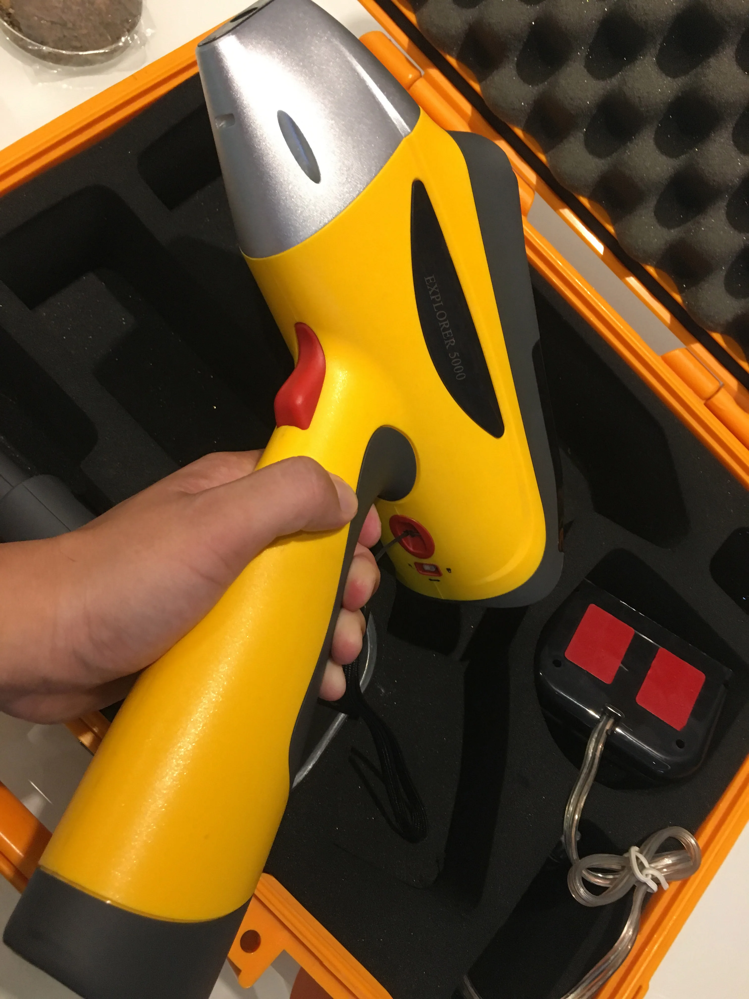 EXPLORER 7000 Handheld Ore Analyzer XRF Spectrometer Ray X Minerals