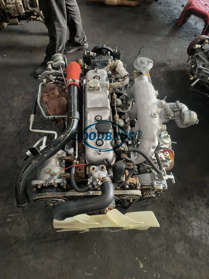 Used Diesel 4JB1 4JB1T for Isuzu Nkr Engine 100P