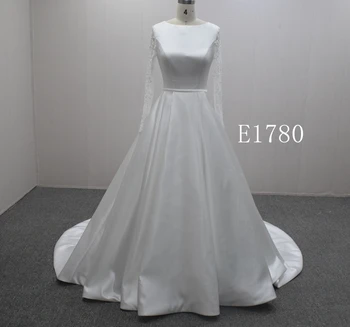 Simple long sleeve bridal dress