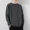 Gris oscuro