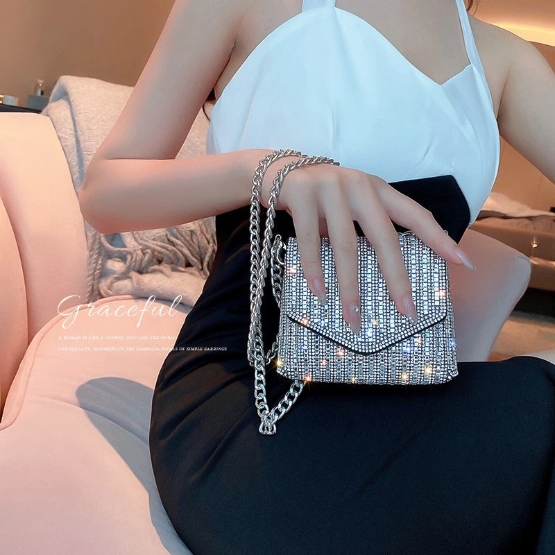 2025 Luxury Designer Silvery Mini Bag with Rhinestone Chain