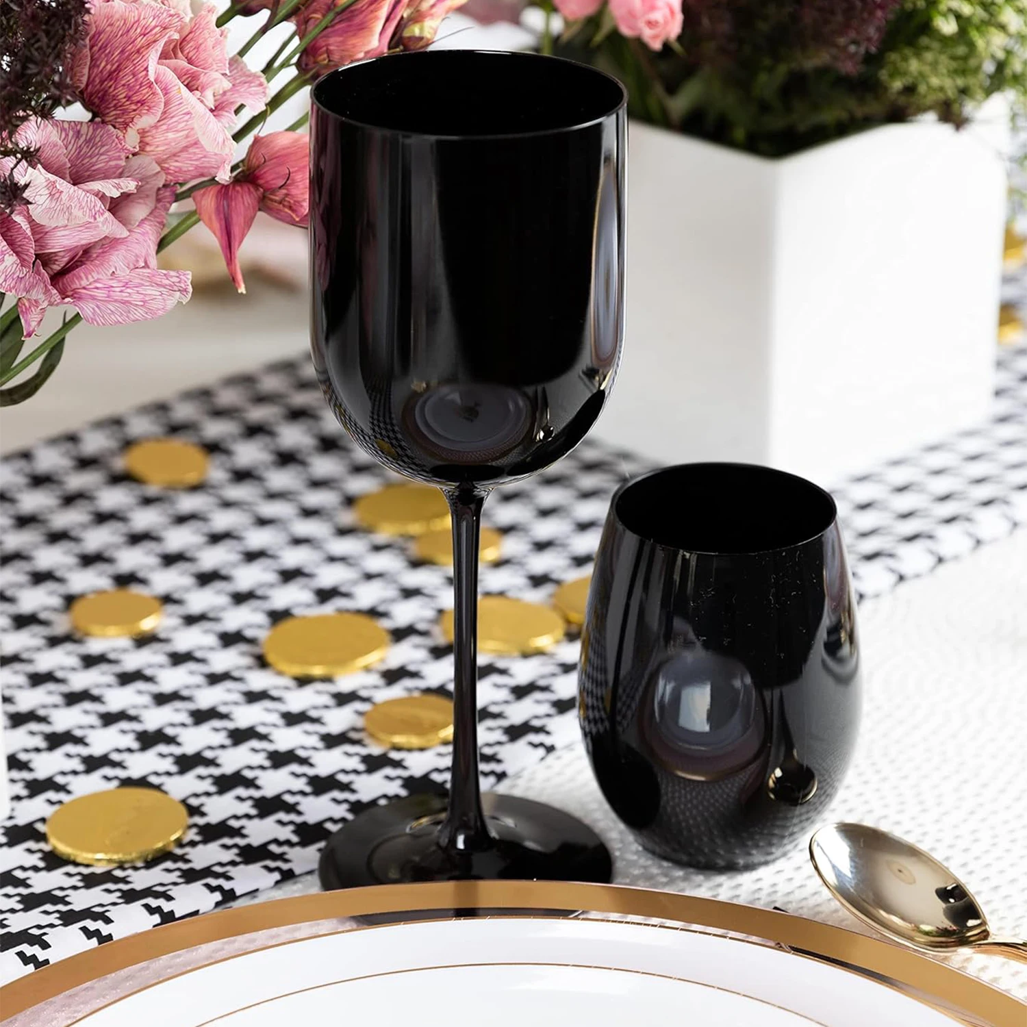 Wholesale 16oz 480ml Pink Tritan/PET Plastic Stemless Minimalist Wine Glass for Party Use with Custom Logo