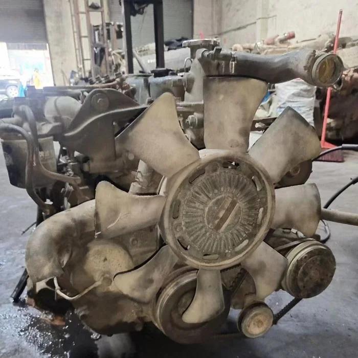 【日本産】 Engine Diesel 4BE1 Used Japanese Assembly NPR66 Isuzu for パーツ