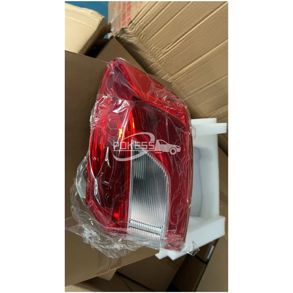 84078119 84070681 23374906 GM2805124 Taillight R — 3
