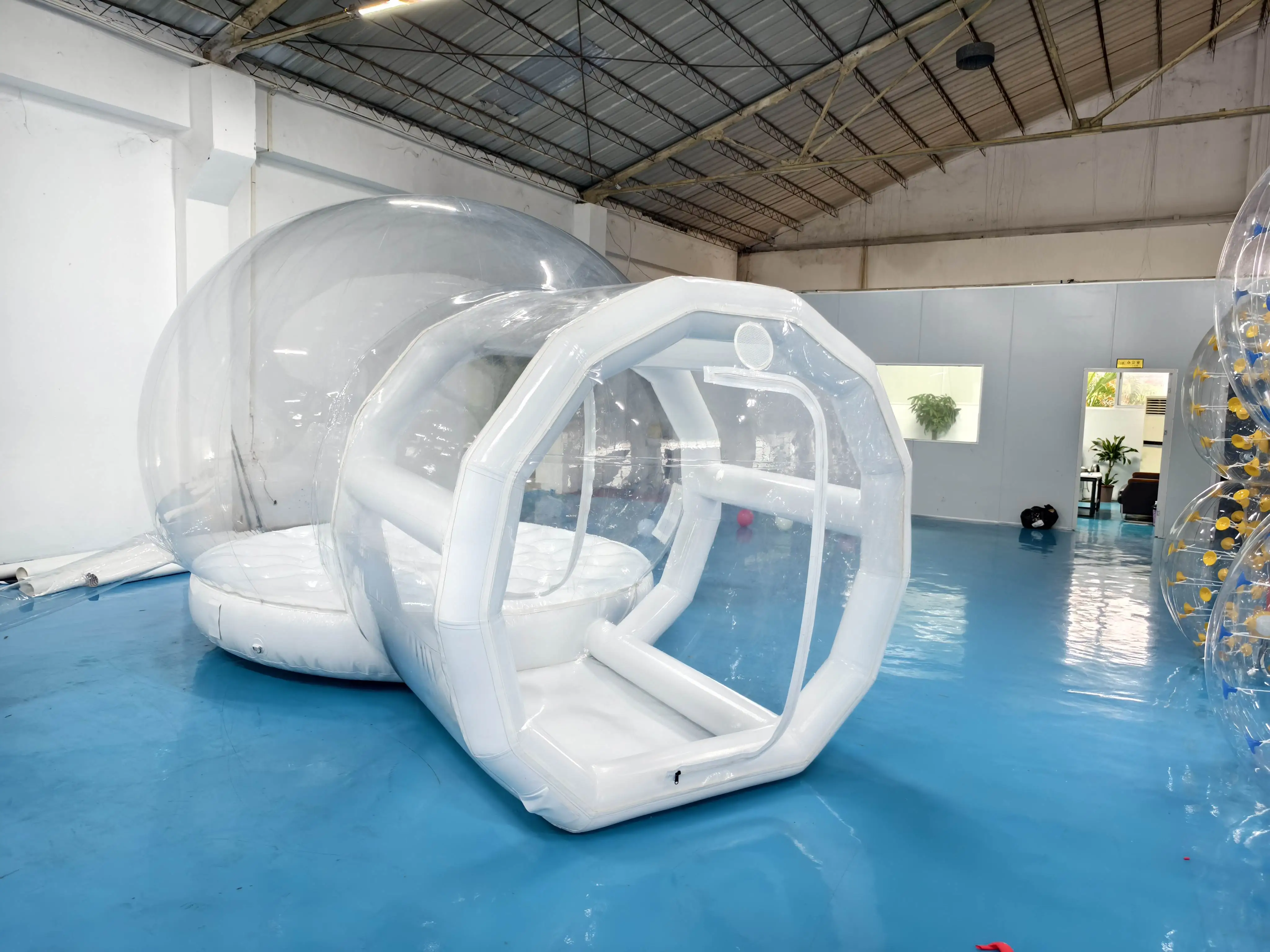 White Inflatable Jump House Outdoor Amusement Bubble Castle Bounce House Party Tents Dome Bubble Tent for Kids' Parties