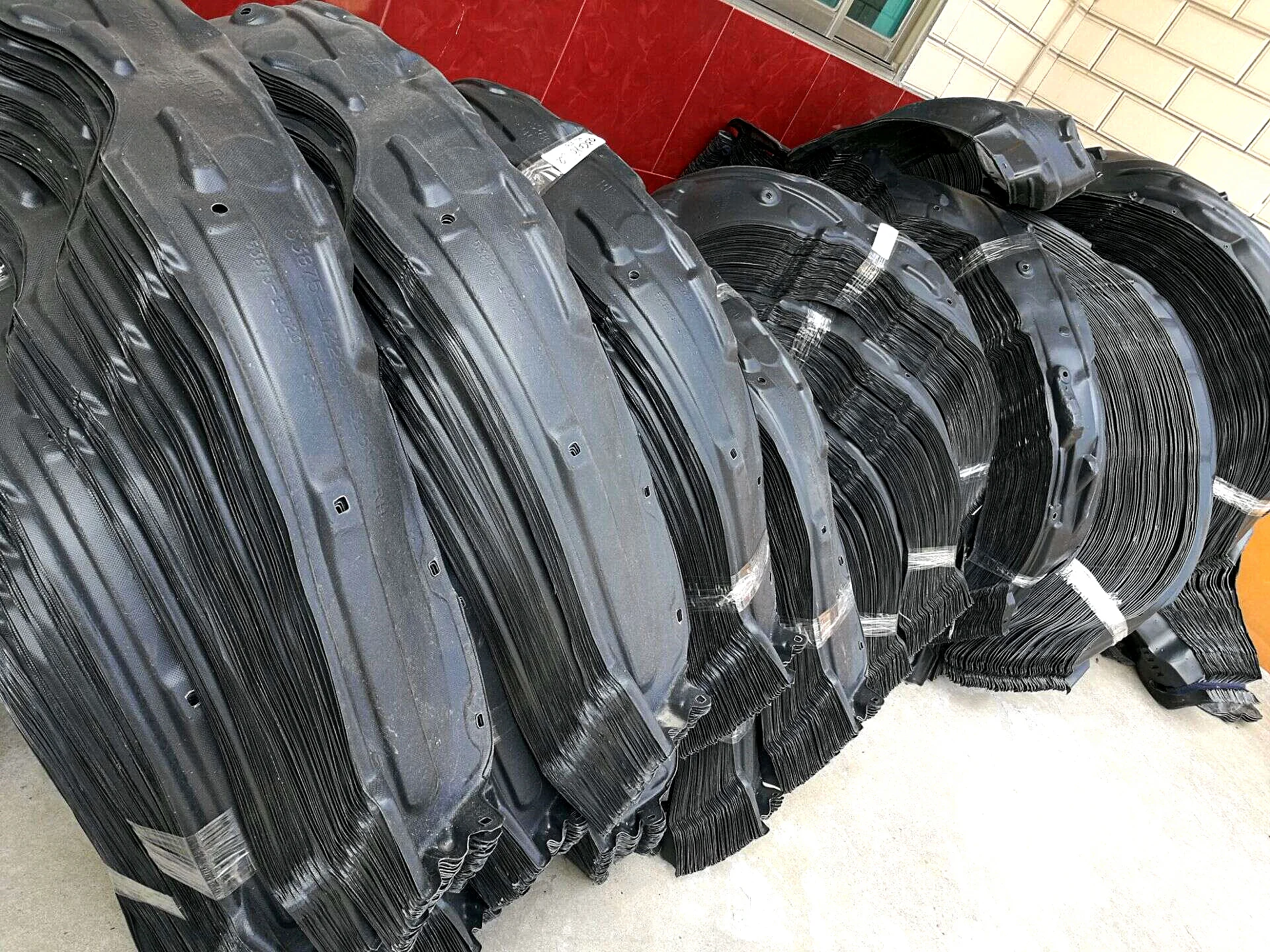 Car Front Inner Fender Liner Panel Plastic Splash Guard Manufacturer Oe