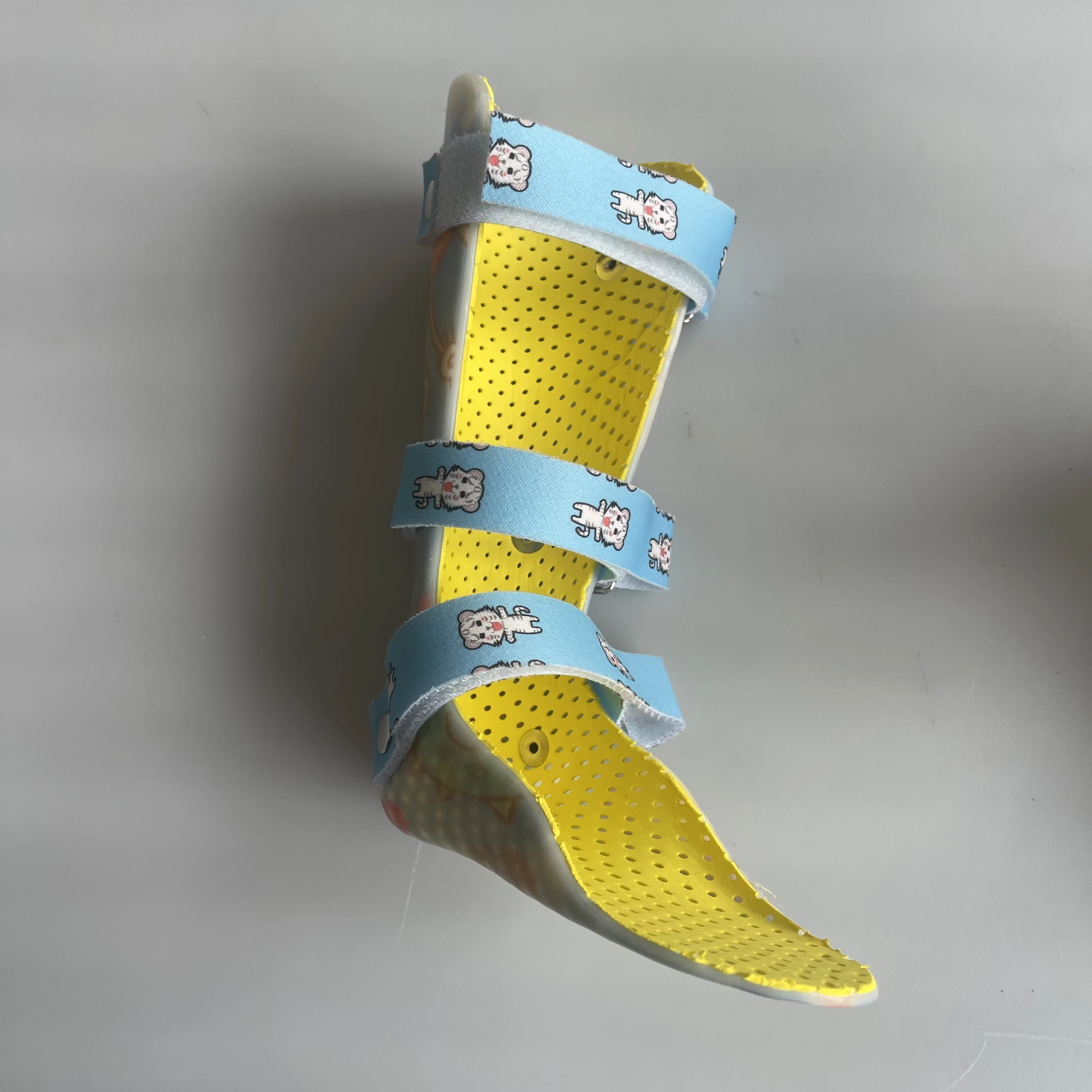 Double-Layer Orthopedic Foot Support Shoes for Children Bone Fracture Fixation Flat Feet Correction Wonderful Brand Indoor Use