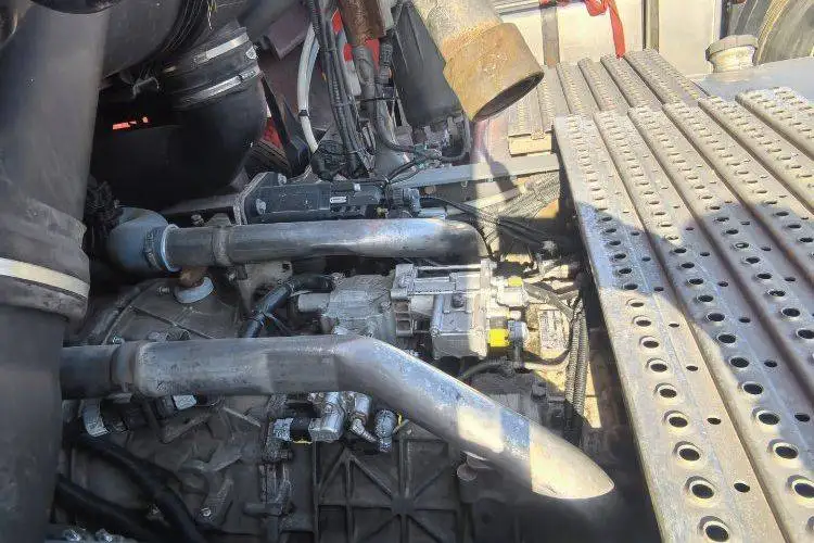 Used SINOTRUK SITRAK G7 6X4 Tractor Head 540HP Euro 5 Second Hand Tractor Truck 2021 Year for Sale