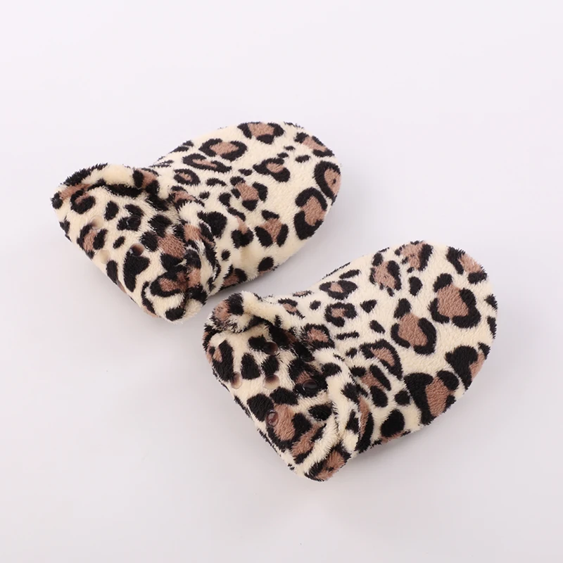 Latest Design Winter Ladies Girls Character Slippers Indoor Bedroom House Portable Plush Slippers for Women