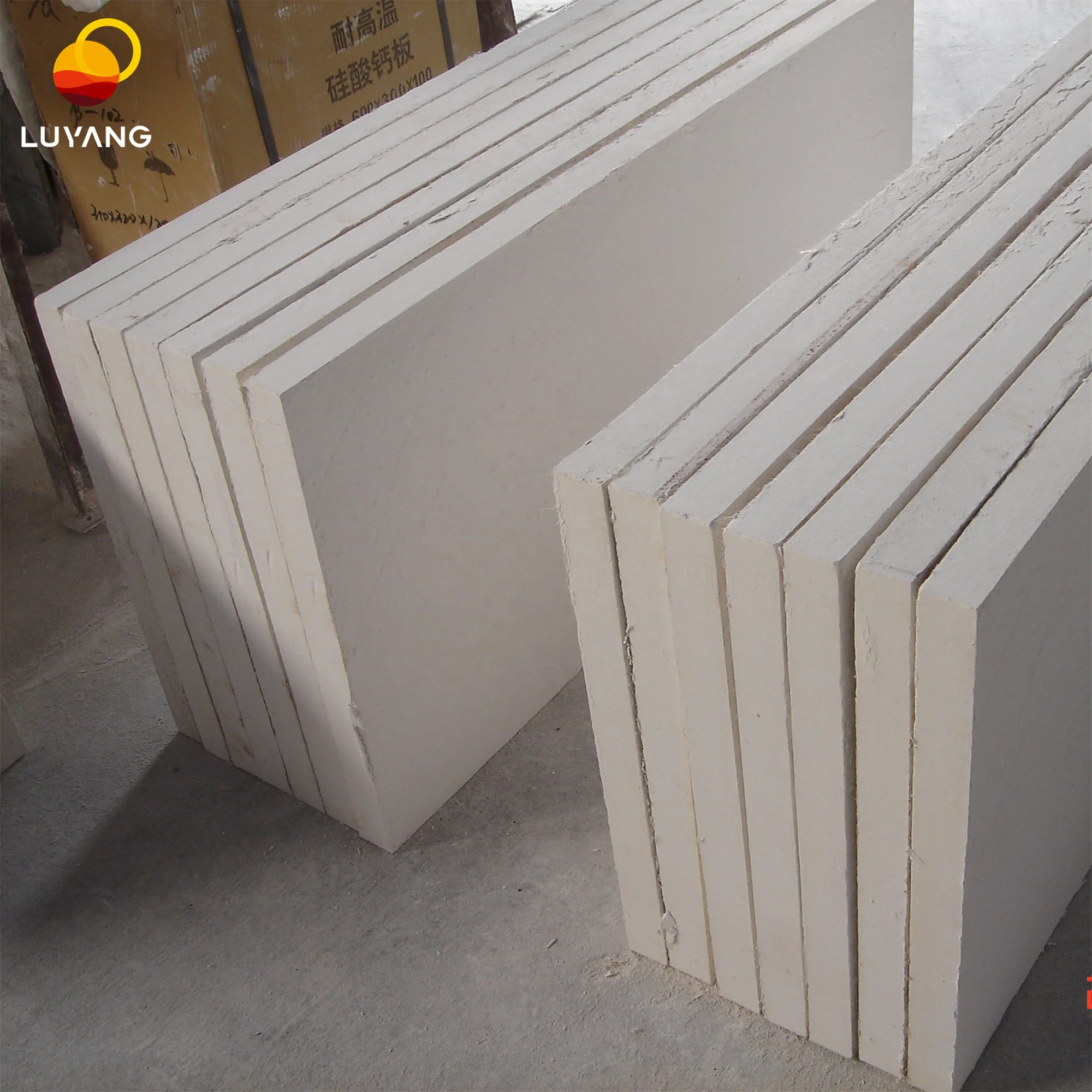 LUYANG Fire resistant High Strength 650 Degree Insulation Calcium Silicate Board