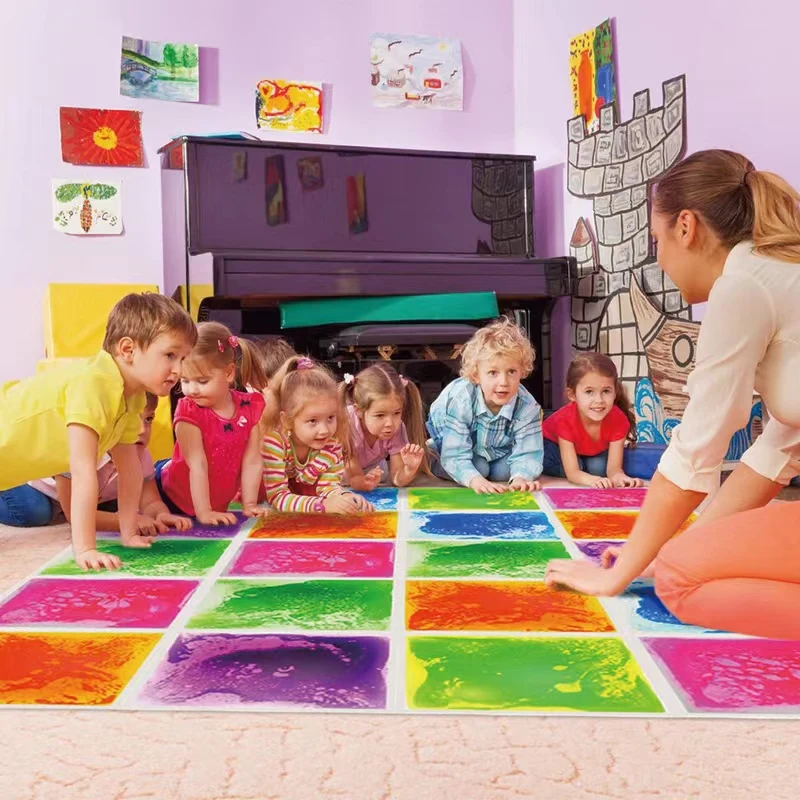 Nytt Läromedel Leksak Förskola Färggolv Matt Vinyl Barn Le Gelmatta 3D Vätskesensorisk Golvbricka för Autistbarn