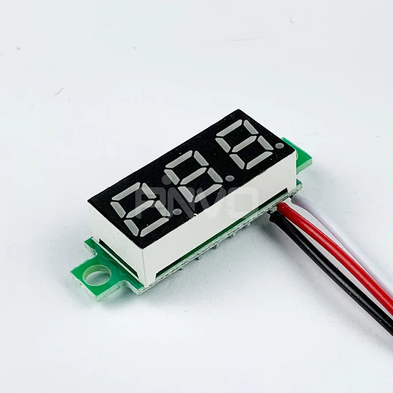 Маленький цифровой 0 28 дюймовый светодиодный вольтметр с тремя проводами 100 в дисплей Вольтметр постоянного