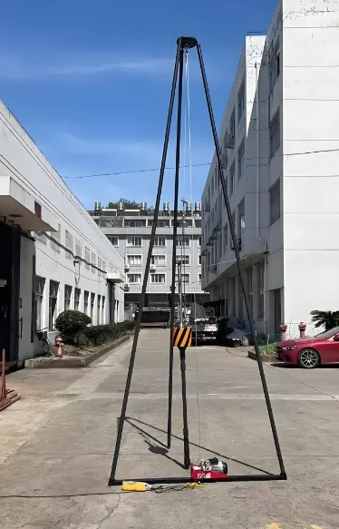 Test de pénétration standard de trépied Équipement de 63,5 kg Marteau avec moteur à essence