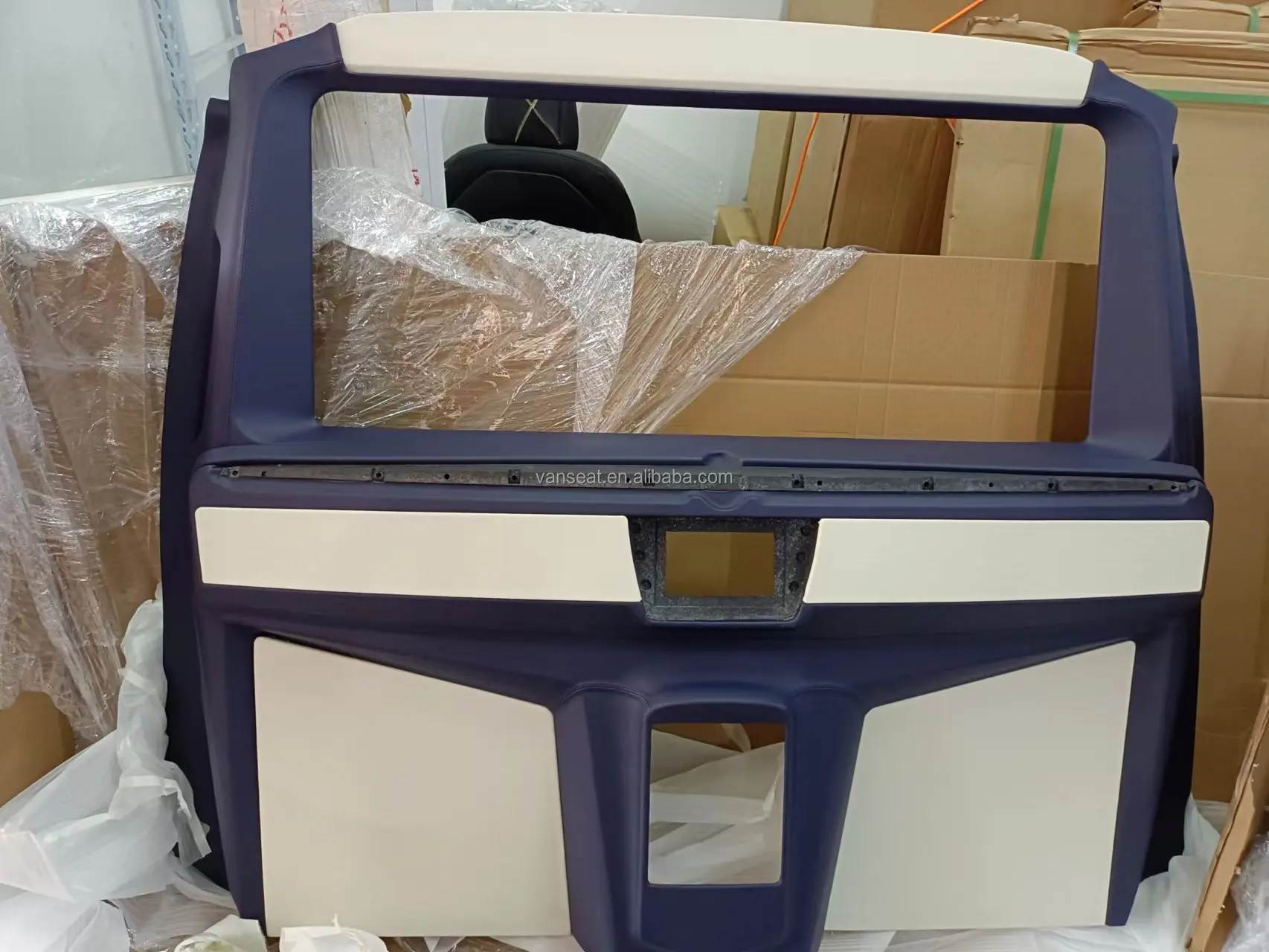 Topsupplier Customized Leather Interior Conversion Van Car Partition