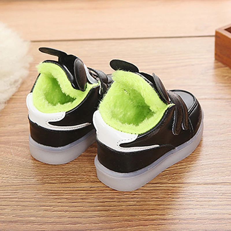 
Зимние теплые детские кроссовки со светодиодами для малышей, легкие спортивные детские кроссовки с Микки Маусом 