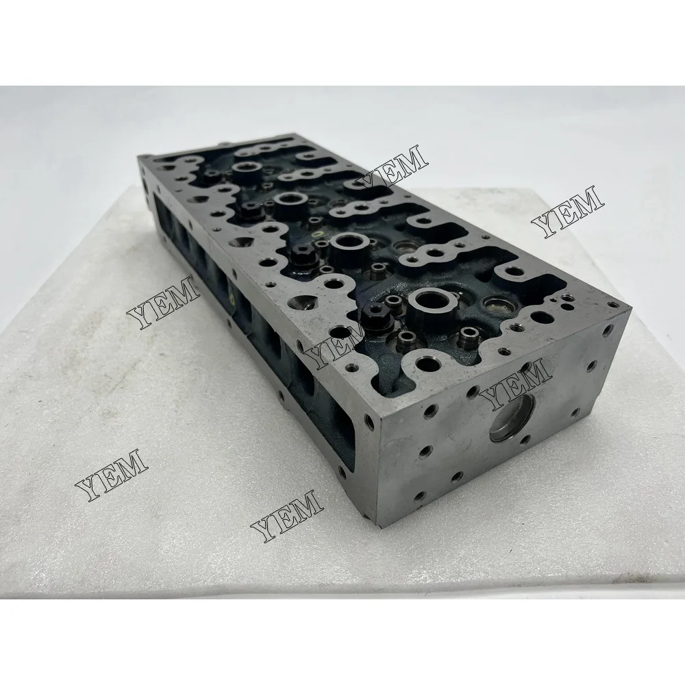 Excavator Engine Part D24 150113-00321F Cylinder Head for Doosan Cylinder Head 2