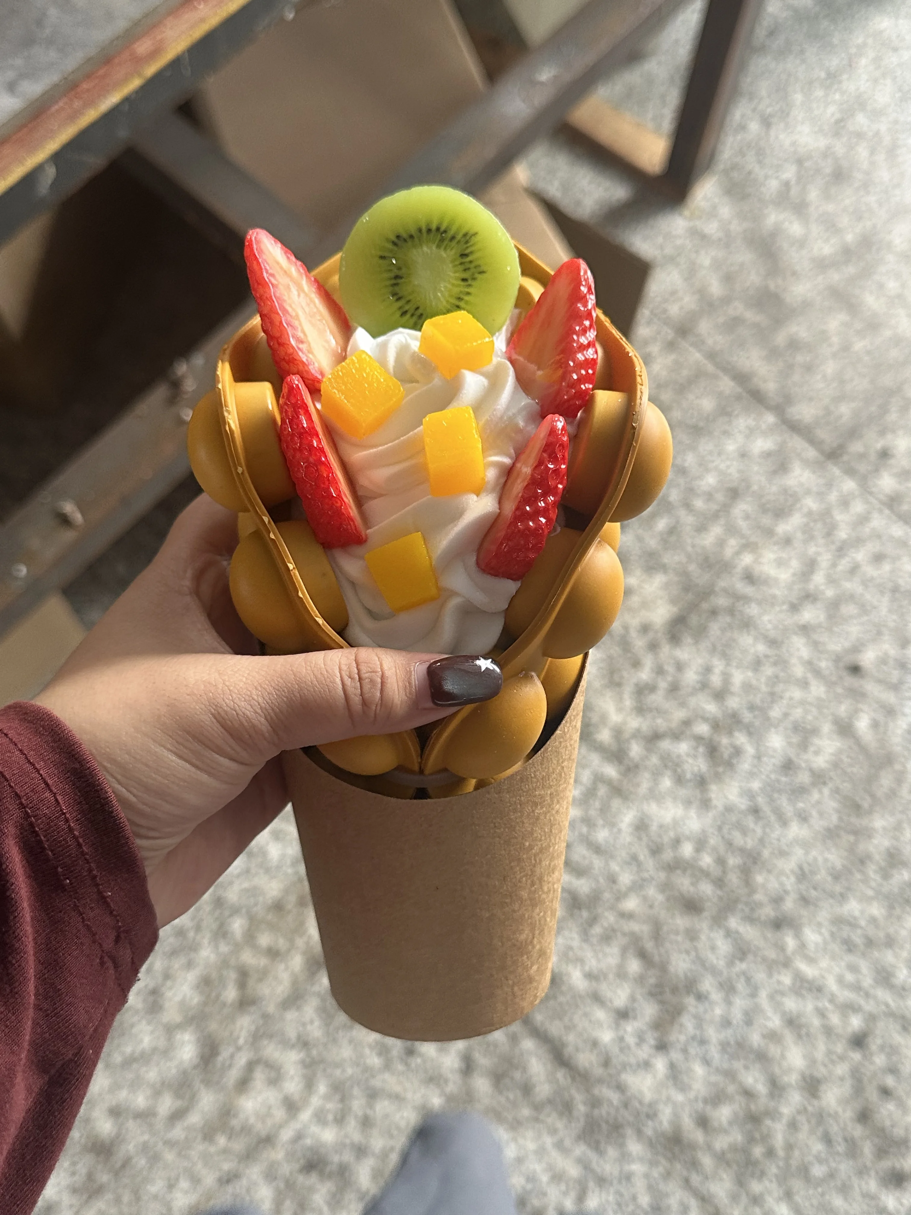 Hochwertige Knstliche Lebensmittel-Dekoration Bubble Waffle Eiscreme  Lebensmittel-Display