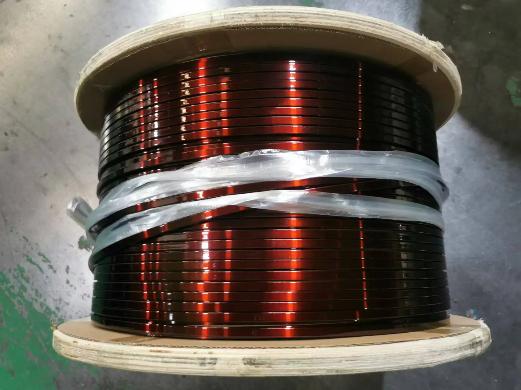 Self Adhesive Polyurethane Enameled Copper Clad Aluminum Wire Class 180