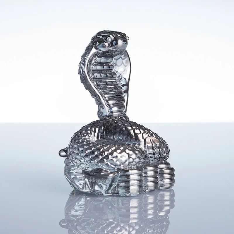 2025 Hot Sale custom horoscope small 3D glass crystal figurine crystal snakes manufacture