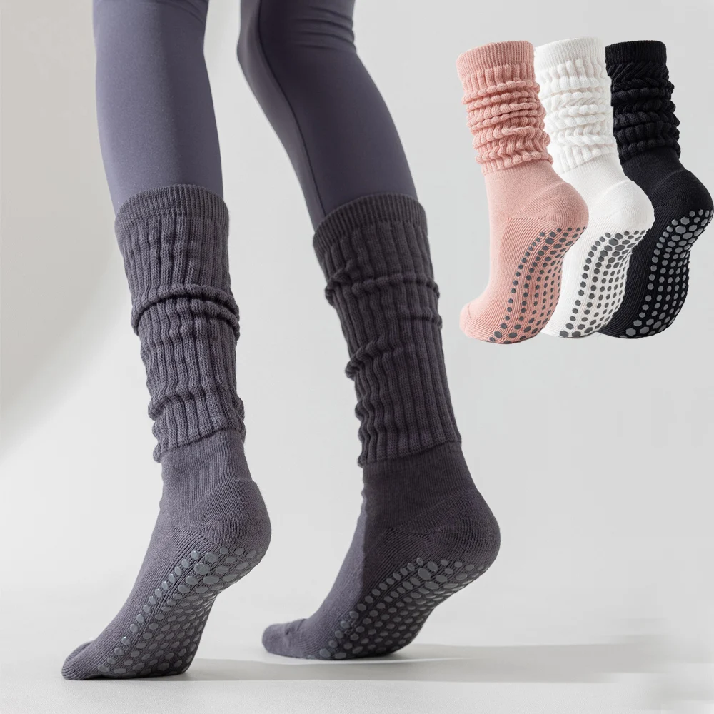 Seamless Custom Logo Grip Barre Trampoline Socks Ankle Pilates Non Slip Yoga Socks Compression Tube Pipe  Slouch Crew Socks