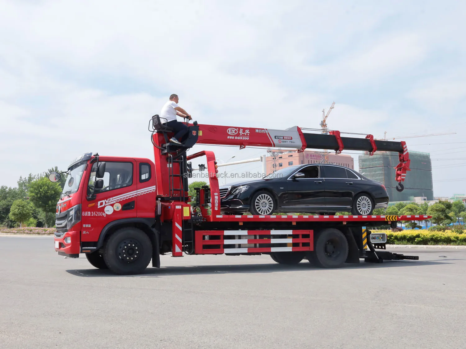 クレーン付き東風4x2レッカー車6Ton7Ton8Tonストレートブーム
