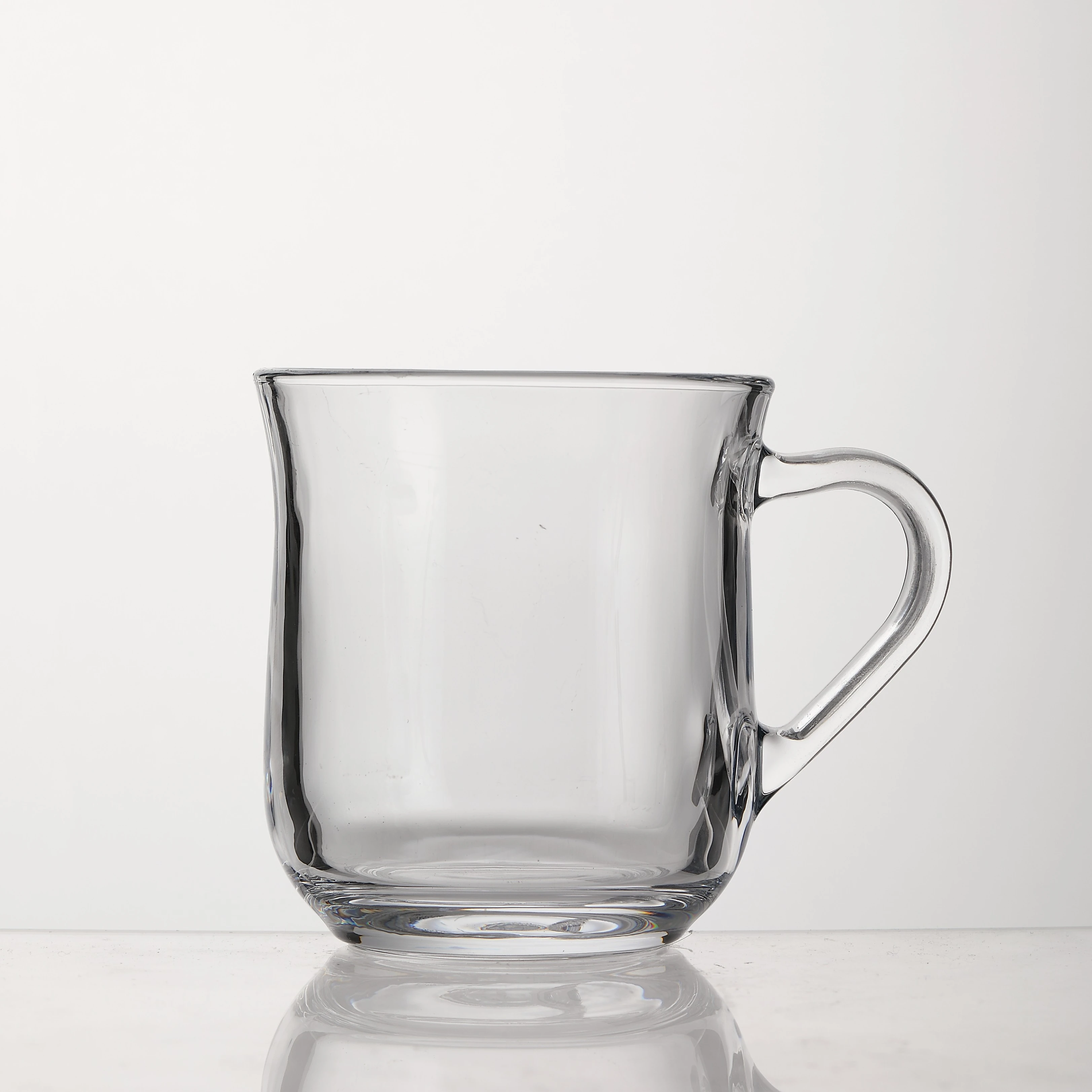 Transparent 380ml Round Glass Beverage Cup Classic Design Tea Without Lid for Party Occasions