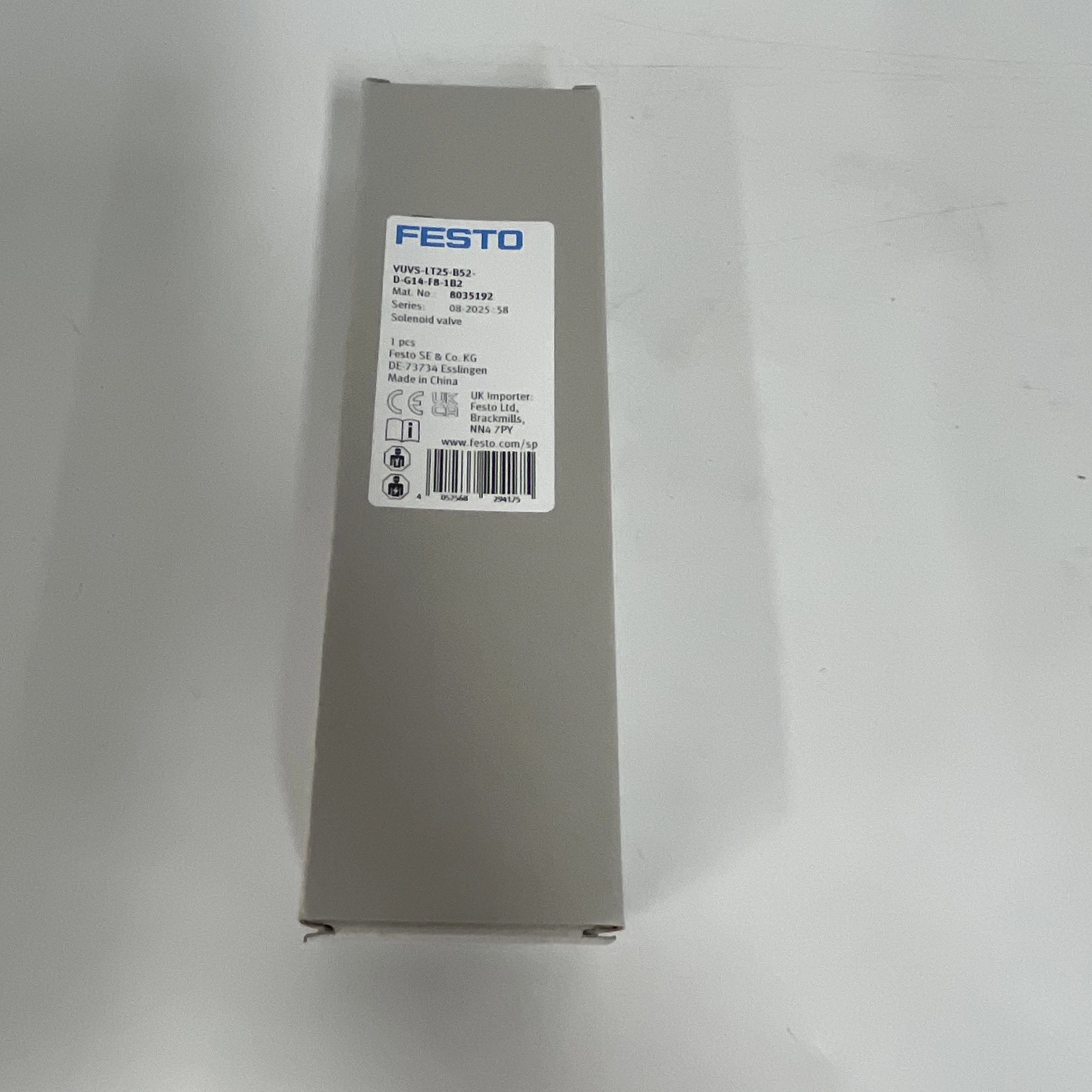FESTO Solenoid Valve VUVS-LT25-B52-D-G14-F8-1B2 8035192