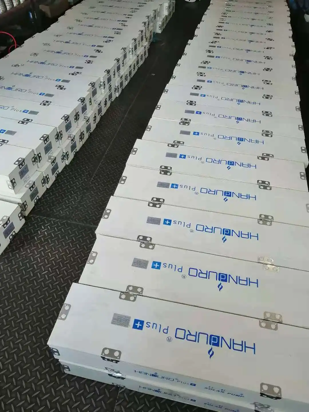 bombas sumergibles solares Max Head Steel Stainless Power Material Origin Type Rate Size Warranty Year Supply from China supplier