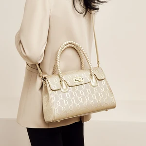 Custom china cowhide leather fashion women's hand bag western ladies high-end genuine leather crossbody bag handbag display