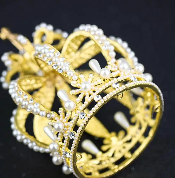 Factory Direct Wholesale Star Fashion Golden Rhinestone Round Crown Princess Tiaras Buy