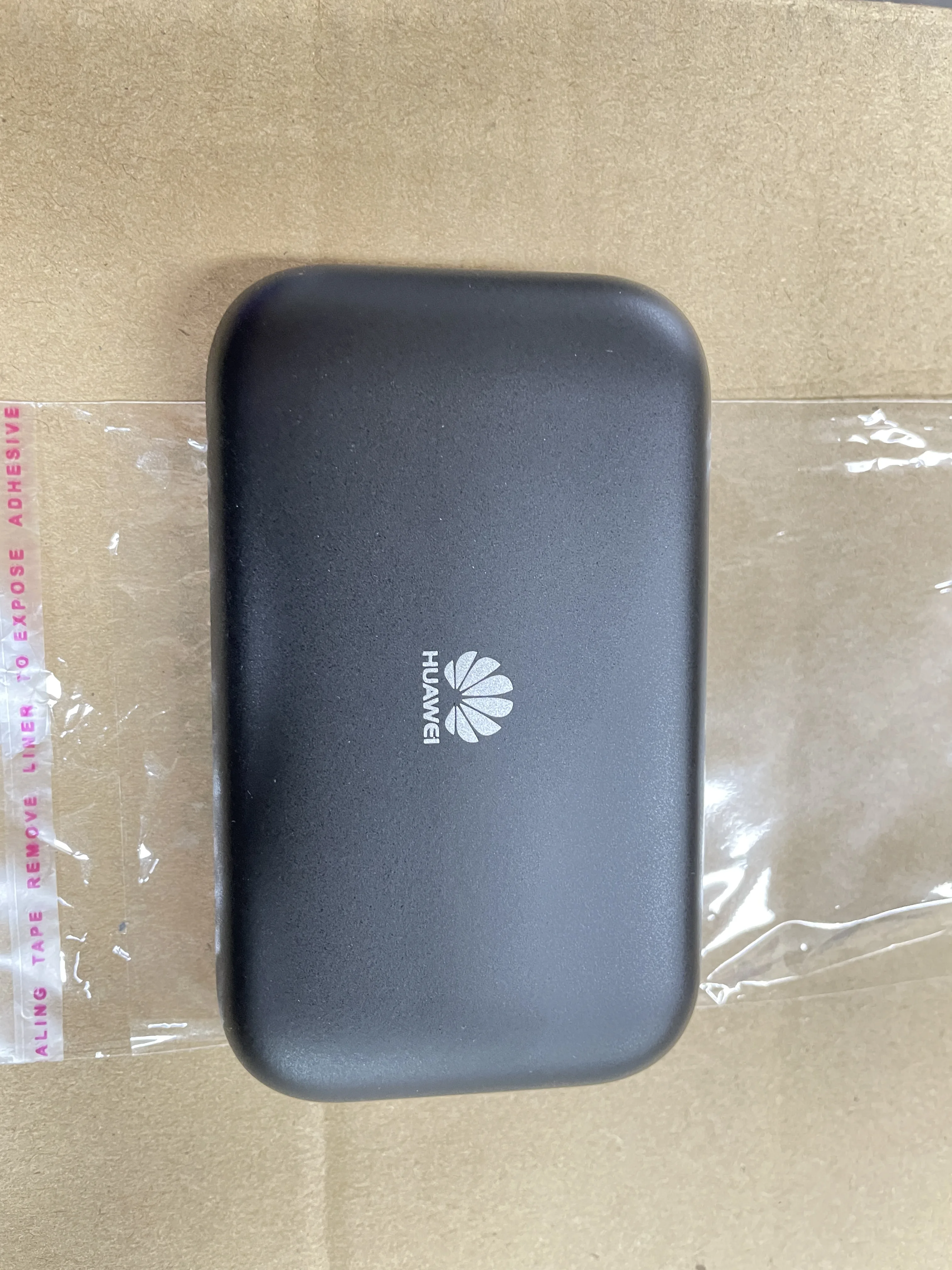 HUAWEI 4G Mobile Wifi 2 E5577-320 - Fast & Reliable Internet