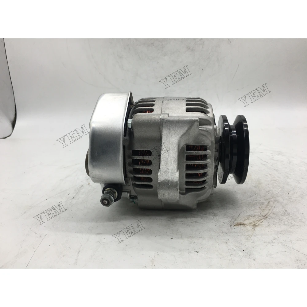 Alternator for Isuzu 4LE2 Engine Parts Factory