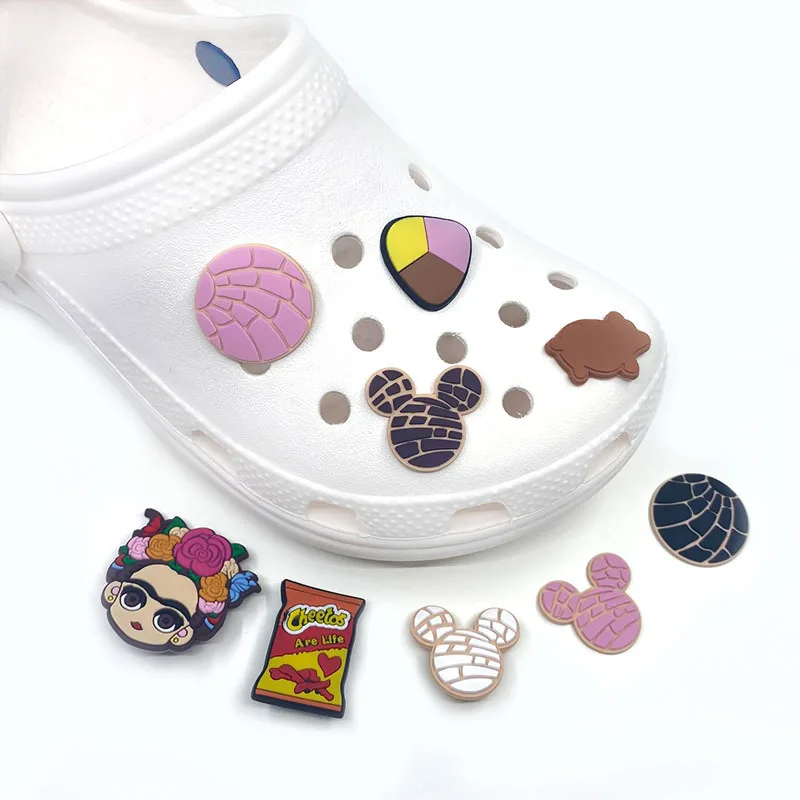 shoe ornament (1)