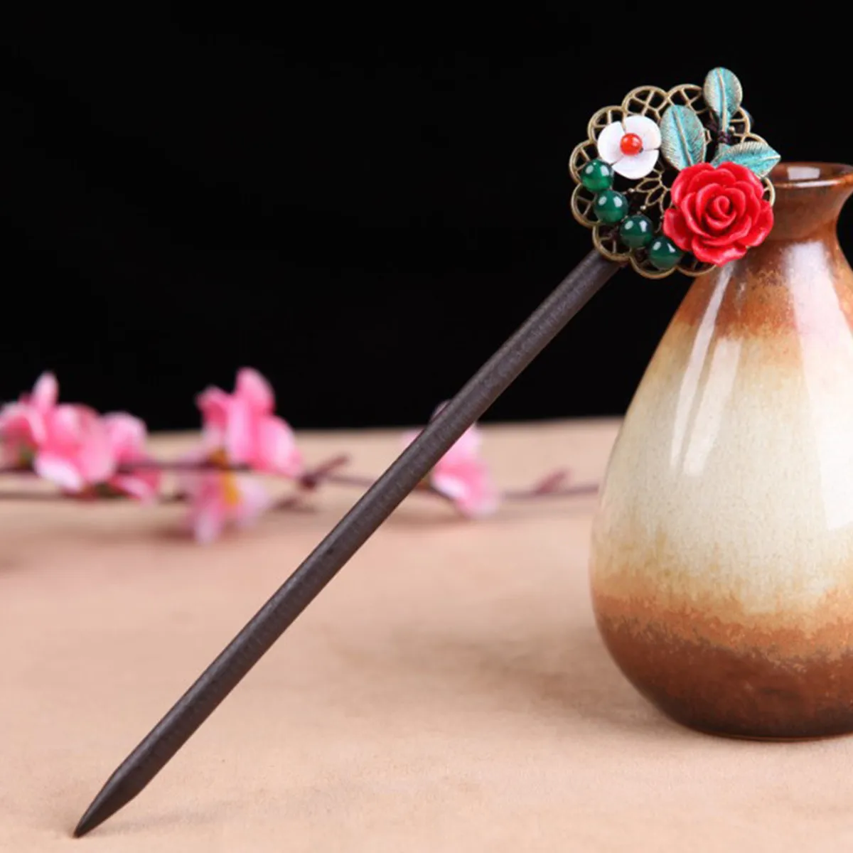 2 Pieces Chinese Japanese Style Hair Sticks Flower Wooden Hair Chopsticks  Retro Flower Decor with Tassel