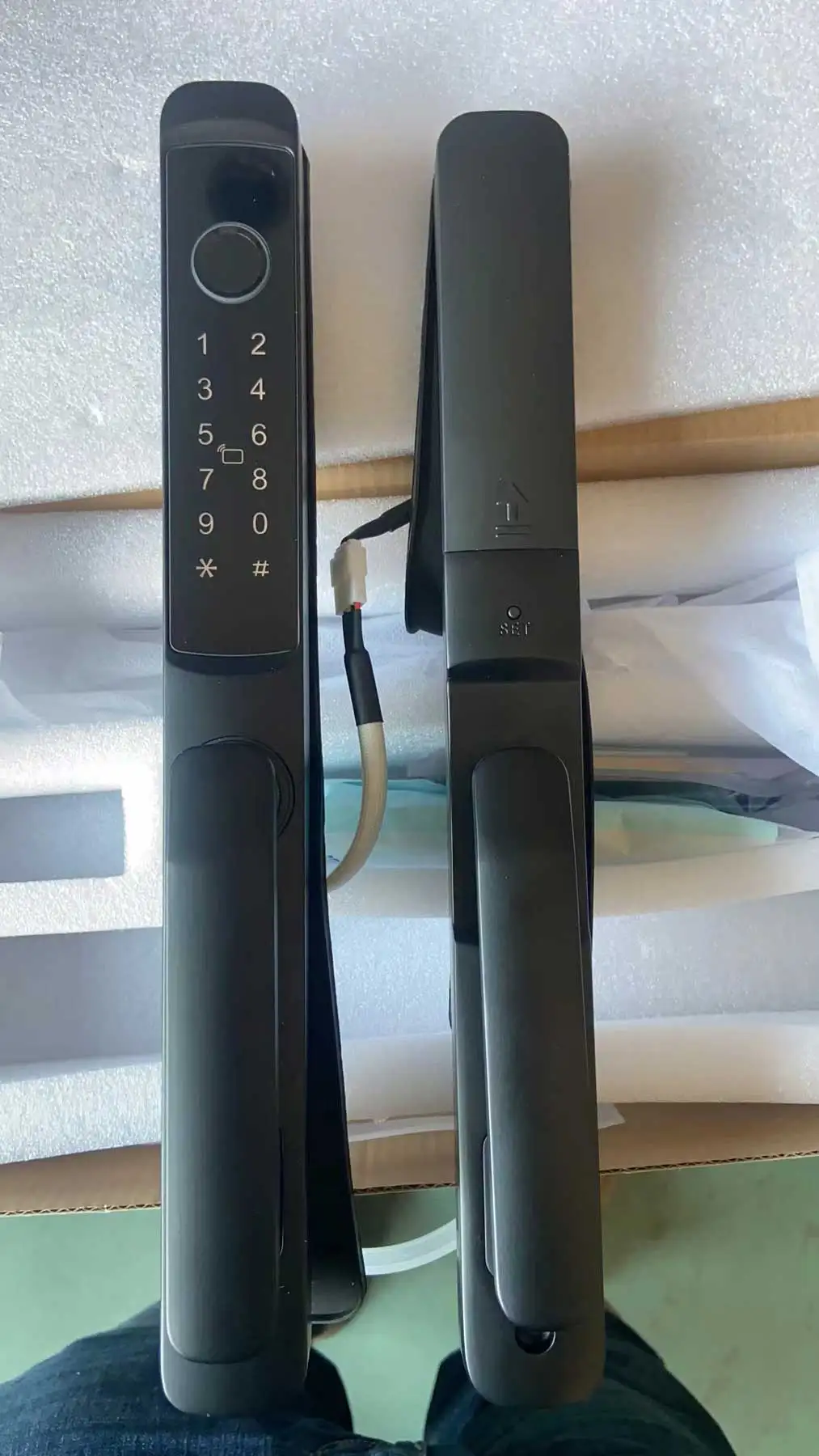 IP65 Waterproof Smart Door Lock TTlock App Biometric Fingerprint Code Card Intelligent WiFi Network for Wood Office Home Use