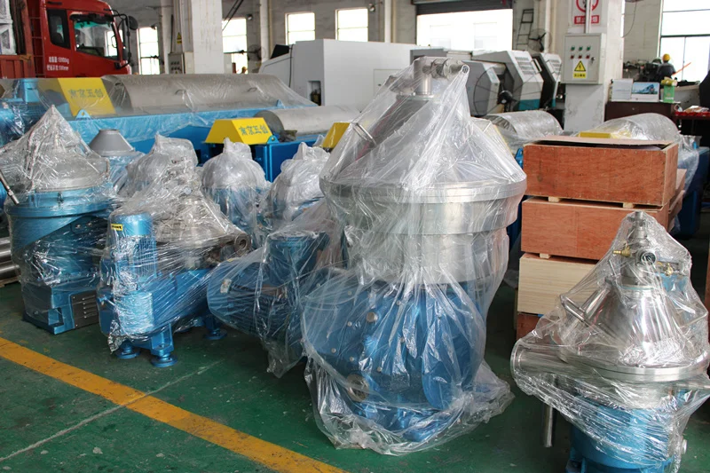 China Manufacturer Automatic Industrial Solid Liquid Extraction Disc Centrifuge Separator
