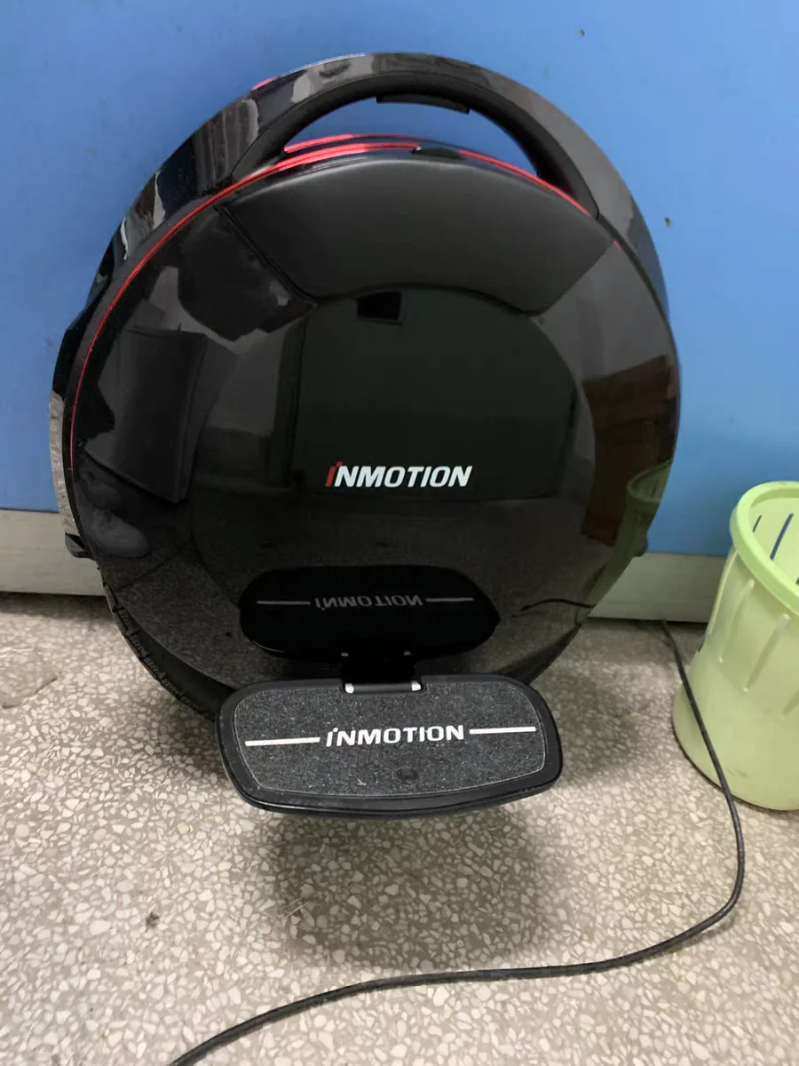 INMOTION V8F Electric Unicycle 16