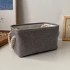 Gris oscuro